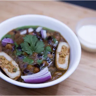 Aloo Tikki Chaat