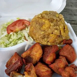 Carne frita and monfongo