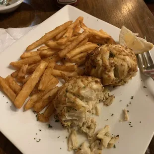 Crab Cakes and Fries