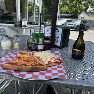 Pizza and Italian craft beer