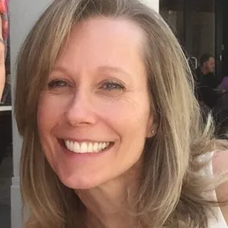 Christine R.