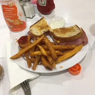 Their fries are bomb!!!!