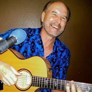 HAPPY GUITAR GUY!!!!!