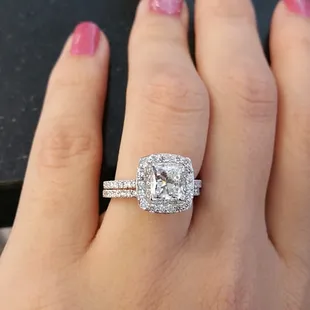 #johnthomasjewelers #thankyouformydreamring