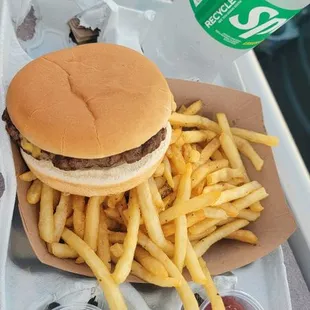 Cheese Burger &amp; Fries