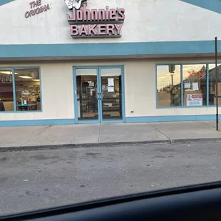 Johnnie's Bakery of Canton