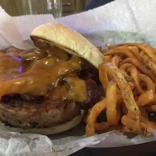food, burgers, burger