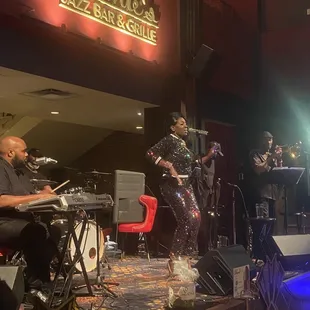 Live Band