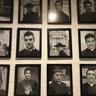 Creepy pics in the ladies room! Ahhh!