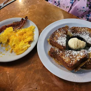Vanilla French toast with scrambled eggs and bacon
