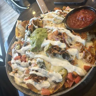 Chicken nachos.