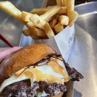 Trompo burger & fries