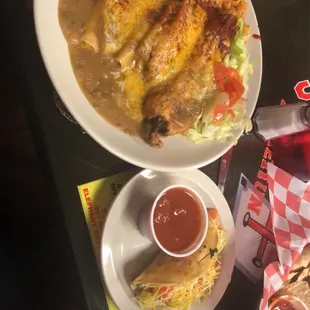 Jonny&apos;s.larg Johnny &apos;s Combination Plate