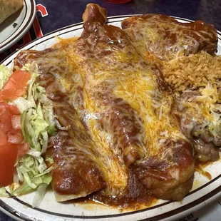 Johnnys big combo with red. I get it with an extra taco and a tortilla!