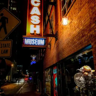 Johnny Cash Museum signage