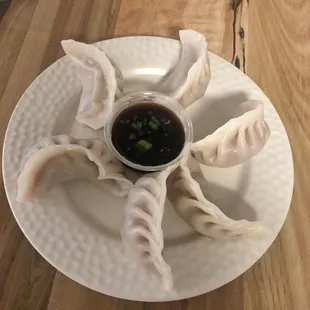 Steamed dumplings