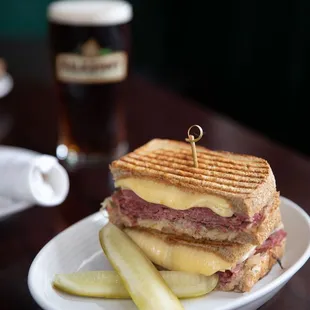 Reuben Sando - Irish pub style
