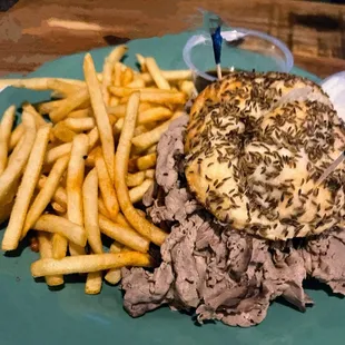 Beef on weck