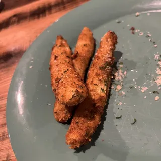 Deep Fried Panko Breaded Pickle Spears (6)