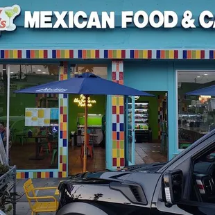 Partial view of the suite front