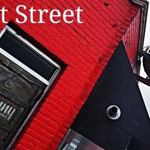 a red brick building with a sign that says fort street