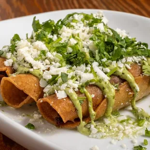Flautas.