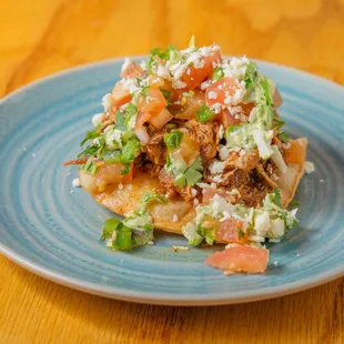 Tostada de Tinga
