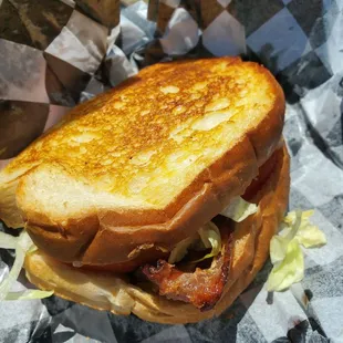 BLT