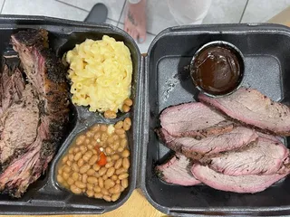 Daniel's Backyard BBQ