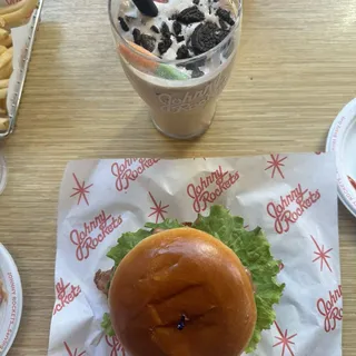 Deluxe Shakes