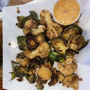 Crispy cauliflower and broccoli