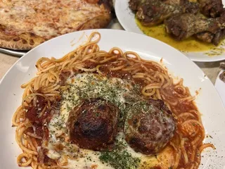 Primavera Pizza