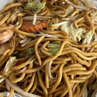 Shrimp Chow Mein