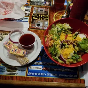 Side salad with raspberry vinaigrette