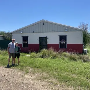 Johnny's Barbecue has closed.