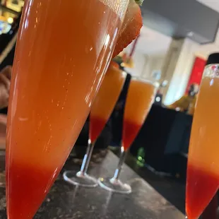 Strawberry mimosas