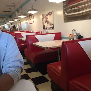 sushi and sashimi, interior