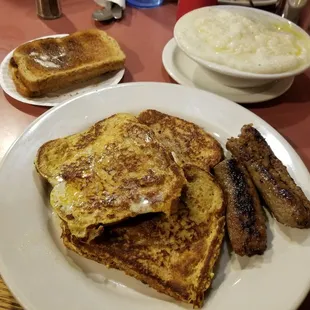 Plentiful portions for sure! Coffee is great there too! YUM!