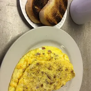 Ham and cheese omelet