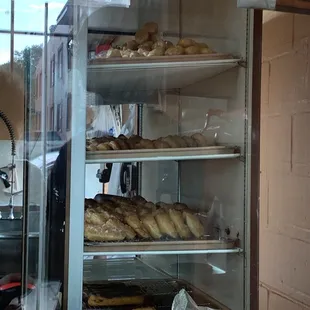 Donut case
