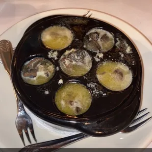 Baked Escargot with Garlic Butter