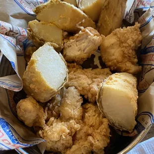 Chicken tenders with potato wedges