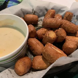 Pretzel Bites