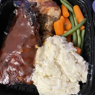 Ribs is okay  sauce is good.  Chicken is really dry   BBQ Ribs and Chicken Dinner w/ mashed potato didn't came with gravy..