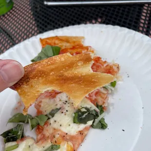 This is the bottom of the pizza...perfect crunch.