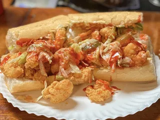 Domilise Po-Boys & Bar