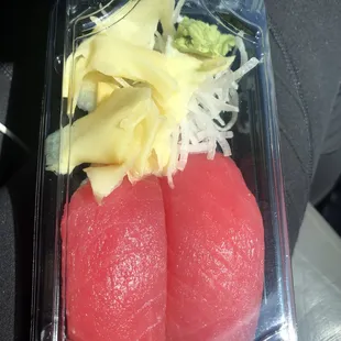 Tuna sushi
