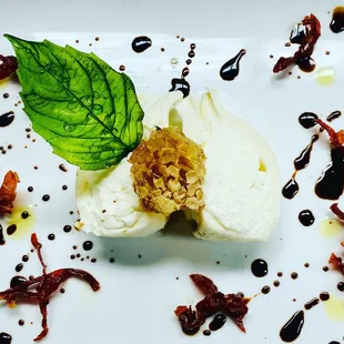 Homemade 
Barrata served with sourdough focaccia!