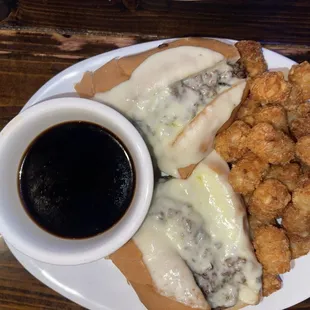 French Dip &amp; Tater Tots