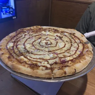 BBQ chicken pizza w/cream cheese!